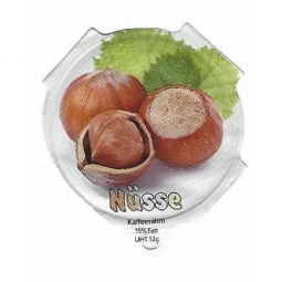 8.186 A - Nüsse /R