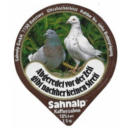 D-15 A - Haus & Hoftiere